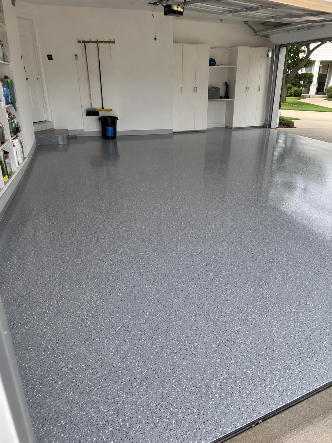 Garage floor coating in a Tampa Bay home